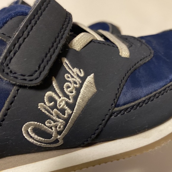 Oshkosh Bgosh boys sneakers size 10M blue brown color - Picture 5 of 7